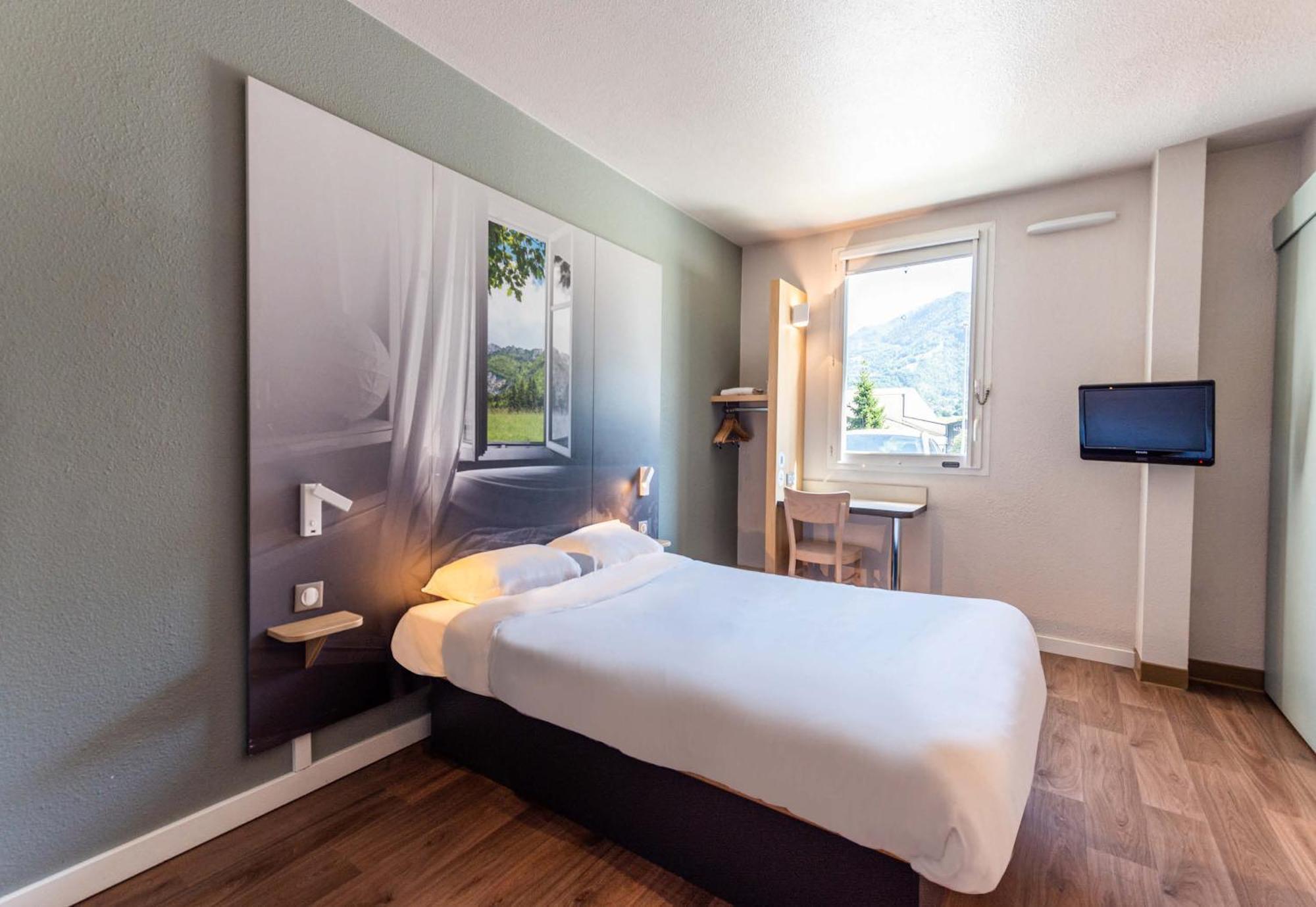 B&B Hotel Saint Jean De Maurienne Sainte-Marie-de-Cuines エクステリア 写真