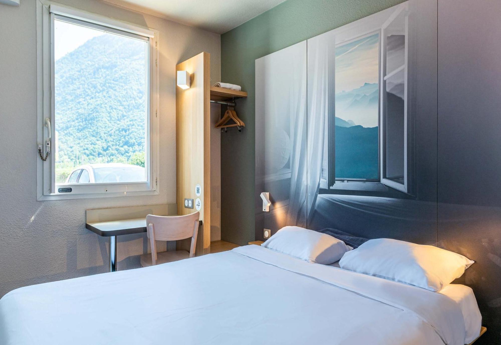 B&B Hotel Saint Jean De Maurienne Sainte-Marie-de-Cuines エクステリア 写真