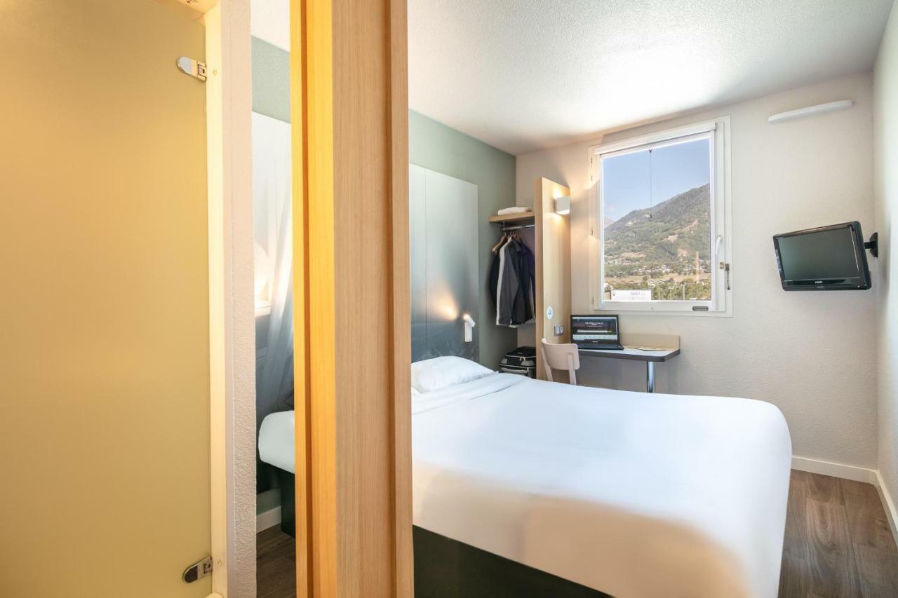 B&B Hotel Saint Jean De Maurienne Sainte-Marie-de-Cuines エクステリア 写真